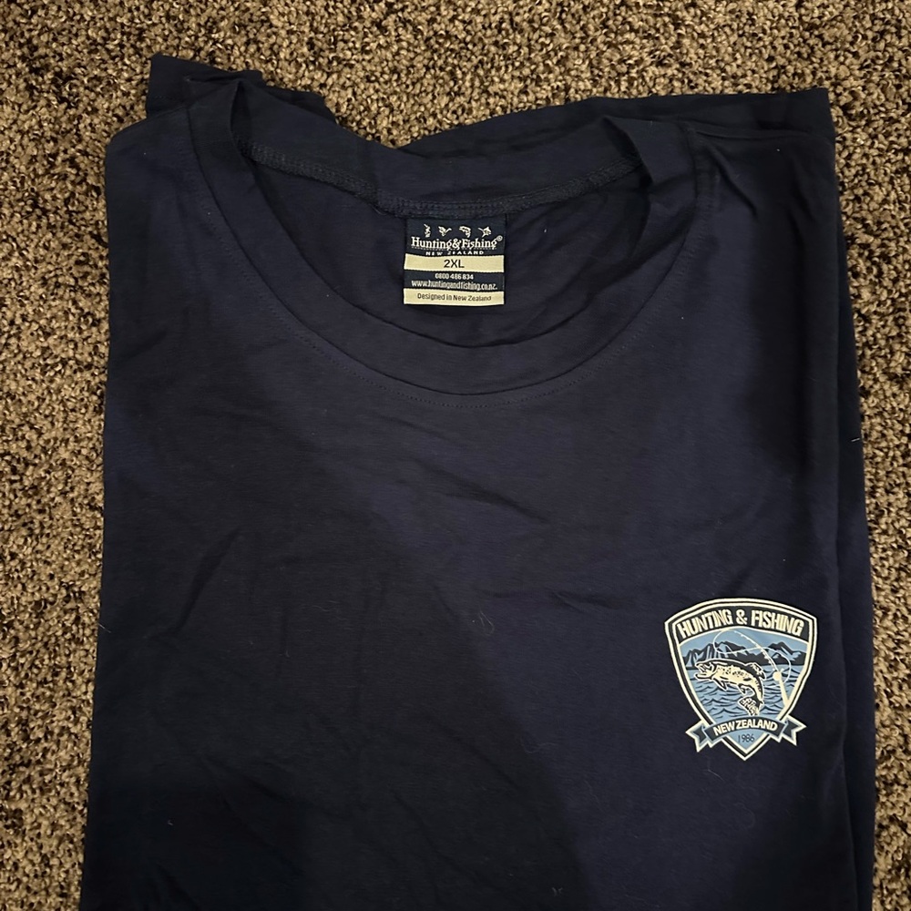 Men's Navy Shirt - Hunting and Fishing New Zealand